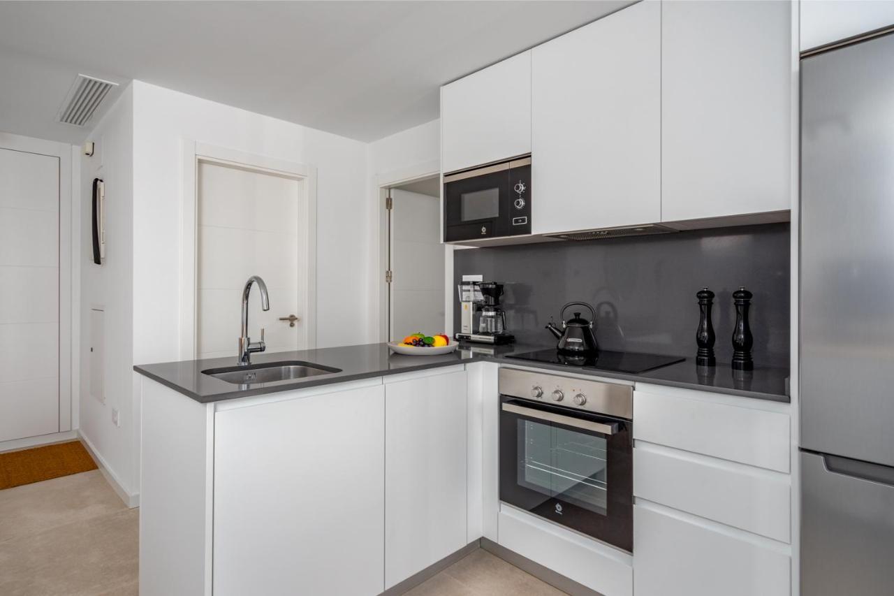 Beachclose With Pool Alamos By Costarentals - Ref 22 Appartement Torremolinos